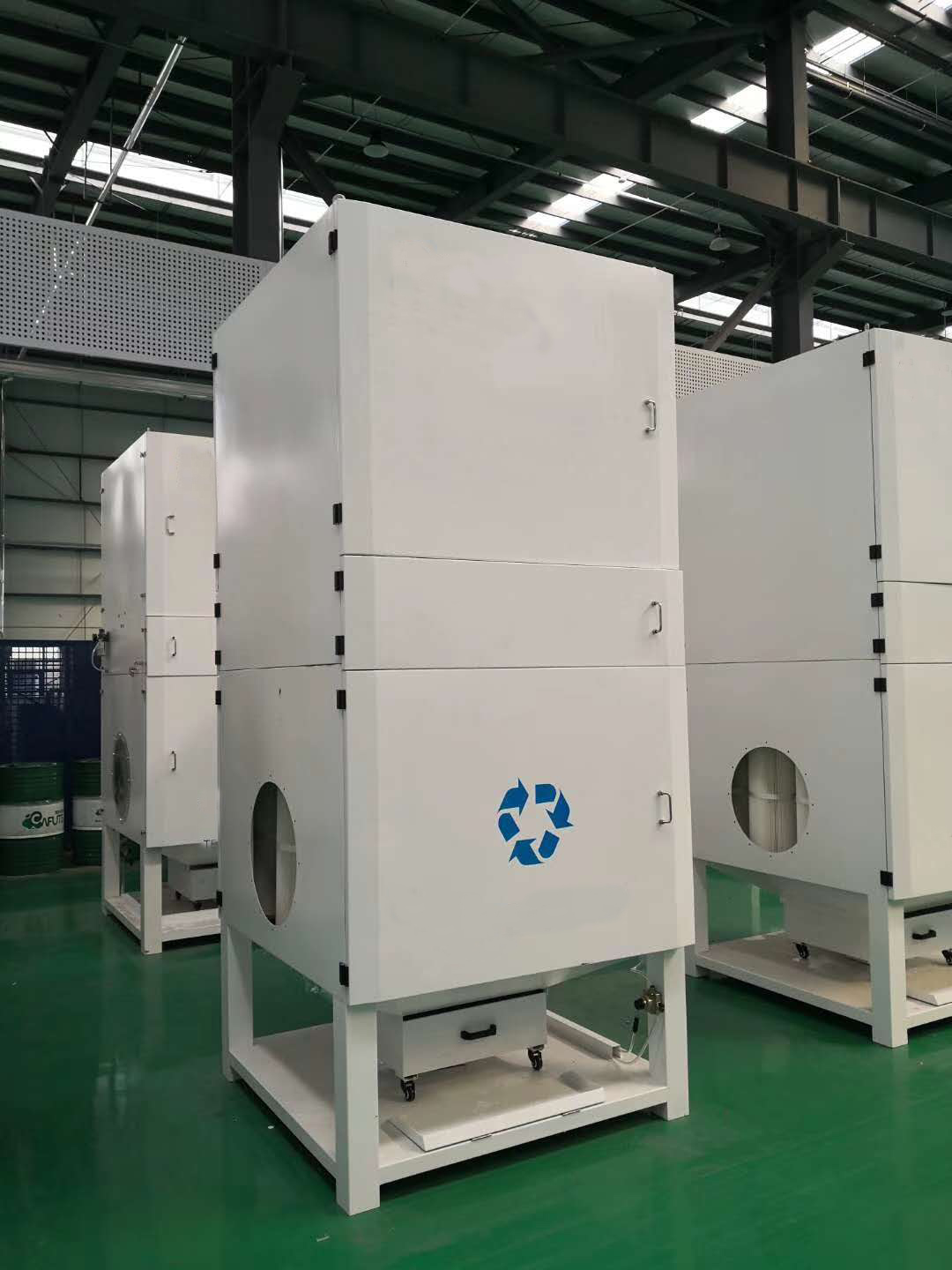 焊接烟尘除尘滤筒的滤筒的安装方式(图1) 焊接烟尘除尘滤筒的滤筒的安装方式(图1)